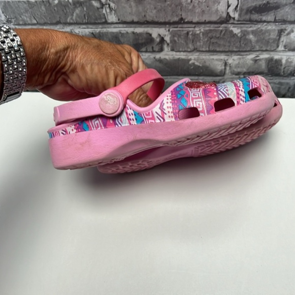 Crocs‎ - Picture 4 of 9